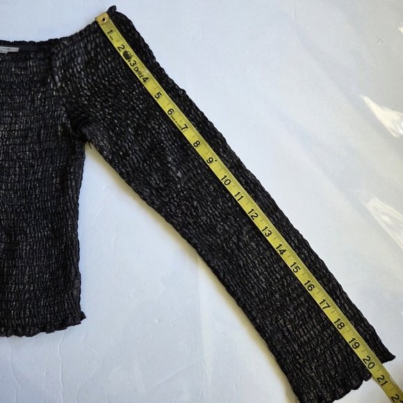 Elegant Black Off-Shoulder Smocked Sweater - Picture 7 of 9